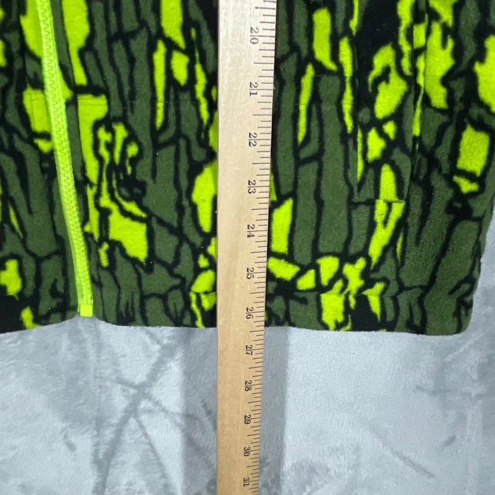 The North Face Boys Reversible Mossbud Swirl Jacket Green Camo Black L 14/16